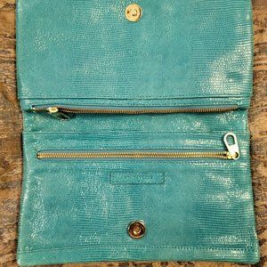 Ann Taylor Marine Blue Embossed Leather Fold Over Clutch Excellent Condition New